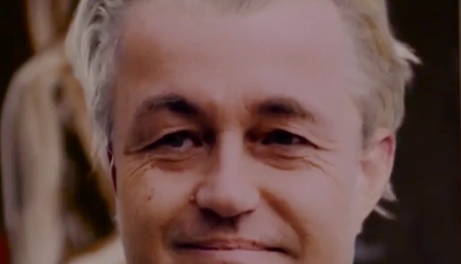 YouTube-hit: Geert Wilders in Unox halal rookworsten-reclame YouTube-hit: Geert Wilders in Unox halal rookworsten-reclame