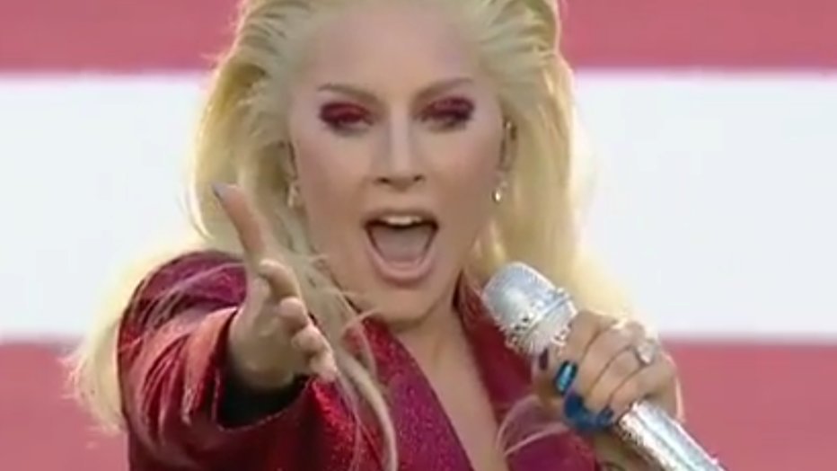 YouTube-hit: Lady Gaga zingt het Amerikaanse volkslied