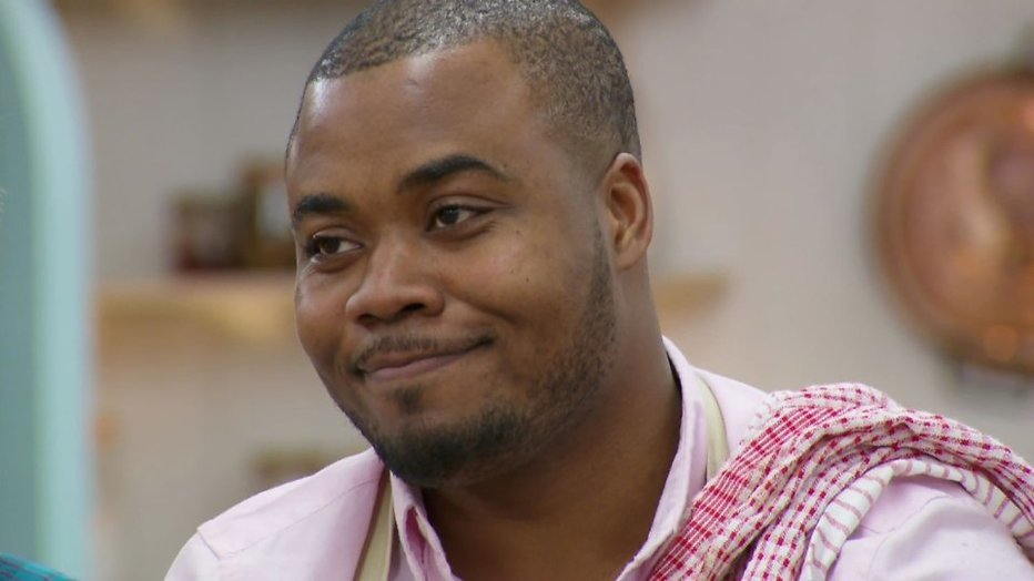 Publiekslieveling Selasi uitgeschakeld in Great British bake off Publiekslieveling Selasi uitgeschakeld in Great British bake off
