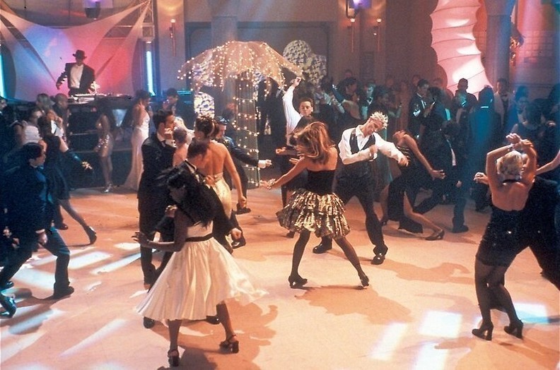 Van muurbloempje tot prom queen