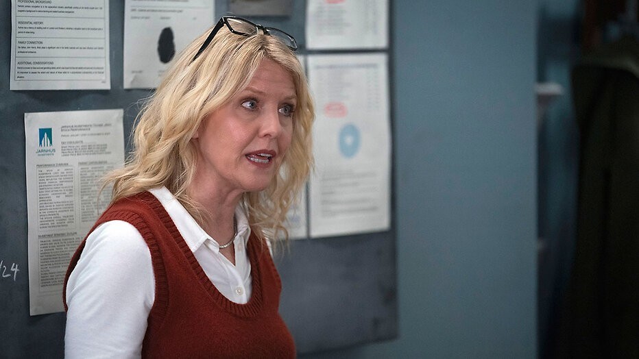 Ashley Jensen als DI Ruth Calder in Shetland