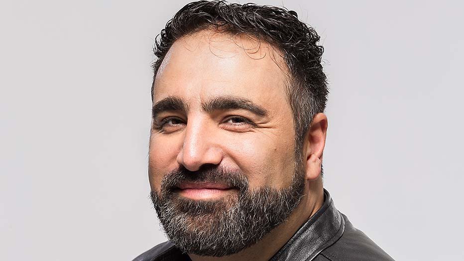 Sinan Can over Voorbij de grenzen van Saoedi-Arabië Sinan Can over Voorbij de grenzen van Saoedi-Arabië