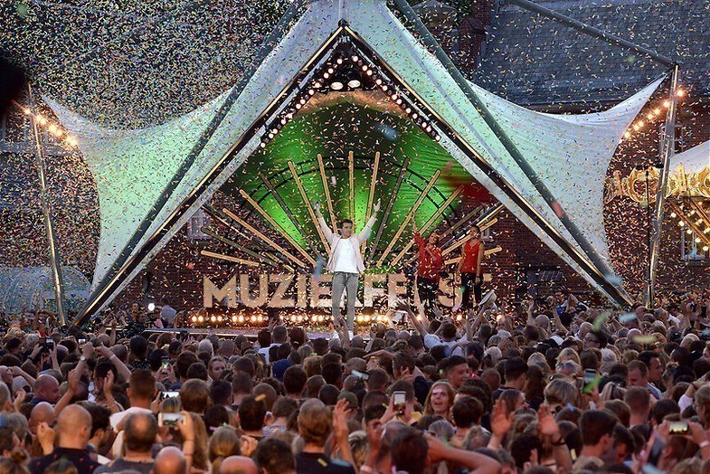 Altijd gezellig op het Sterren Muziekfeest op het Plein