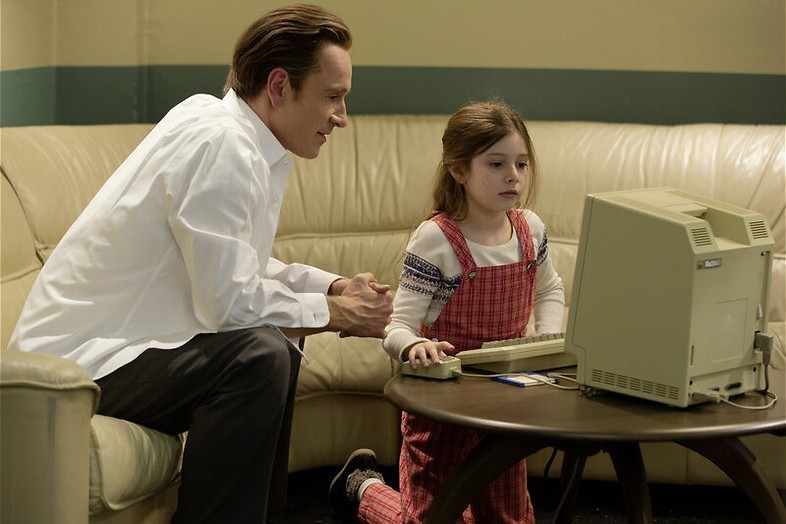 Michael Fassbender is Steve Jobs Michael Fassbender is Steve Jobs