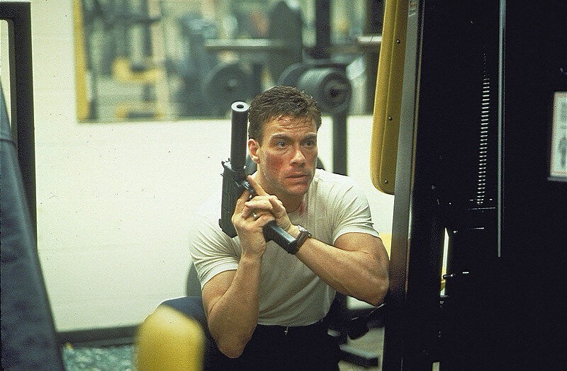 Jean-Claude Van Damme redt zijn dochter