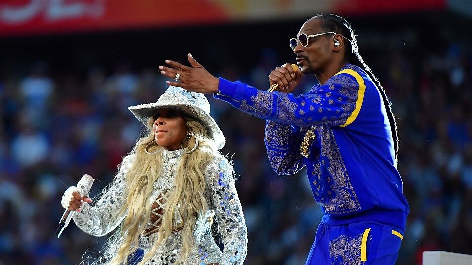 Dr. Dre, Snoop Dogg, Eminem & Mary J. Blige Dr. Dre, Snoop Dogg, Eminem & Mary J. Blige