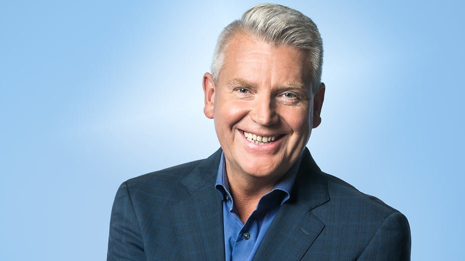 Sybrand Niessen kijkt niet naar concurrent RTL Live Sybrand Niessen kijkt niet naar concurrent RTL Live