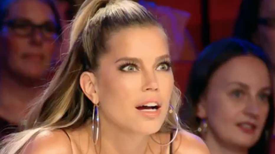 Videosnack: Sylvie Meis spot met Duitse taal in Das Supertalent Videosnack: Sylvie Meis spot met Duitse taal in Das Supertalent