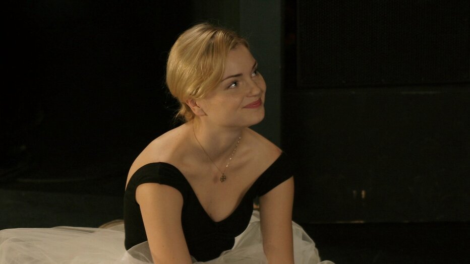 Izabella Miko in Save the Last Dance 2