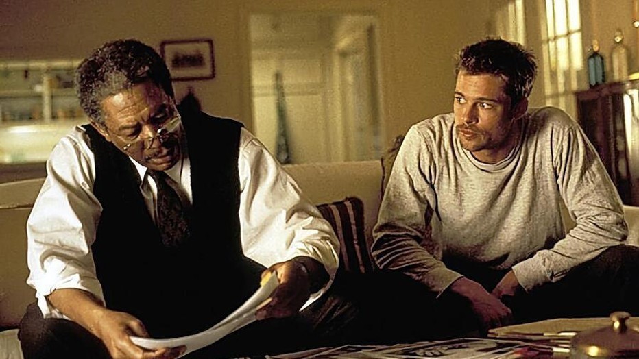 Morgan Freeman en Brad PItt in Se7en