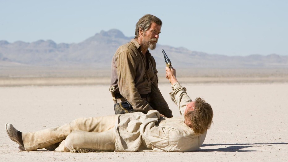 Liam Neeson en Pierce Brosnan in Seraphim Falls Liam Neeson en Pierce Brosnan in Seraphim Falls