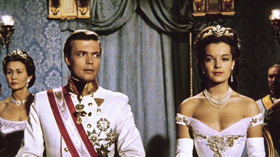 Romy Schneider als Sissi en Karlheinz Bohm als Kaiser Franz Joseph