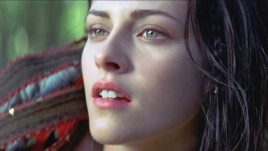 Kristen Stewart in Snow White and the Huntsman