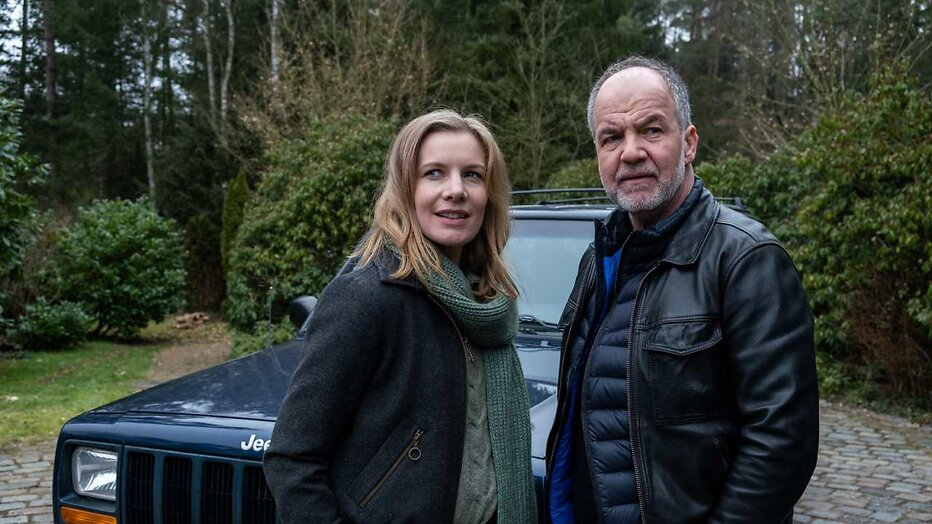 Anna von Haebler en Marek Erhardt in SOKO Hamburg