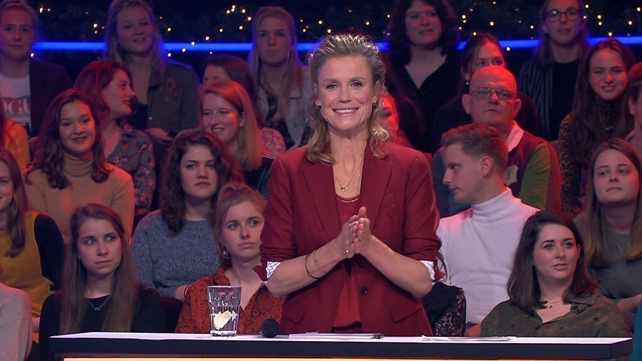 Glaasje op, lekker quizen