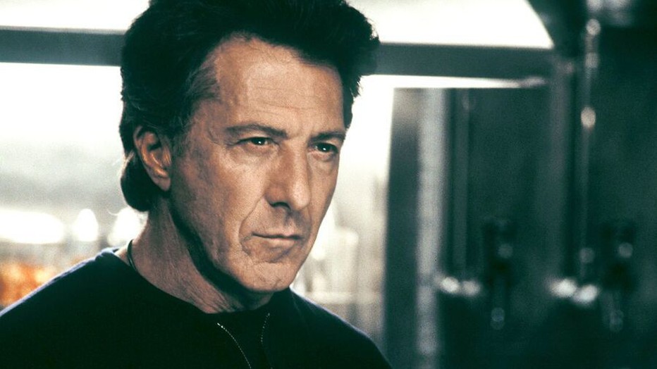 Dustin Hoffman in Sphere