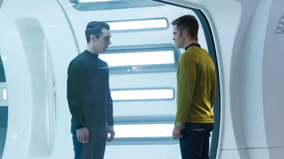Benedict Cumberbatch en Chris Pine in Star Trek into Darkness