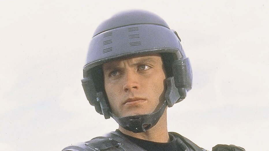 Casper van Dien als luitenant Johnny Rico in Starship Troopers