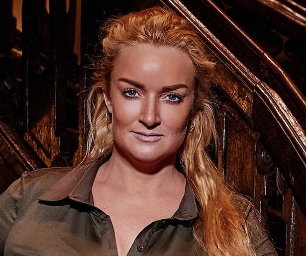 Kijkers boos op Samantha Steenwijk