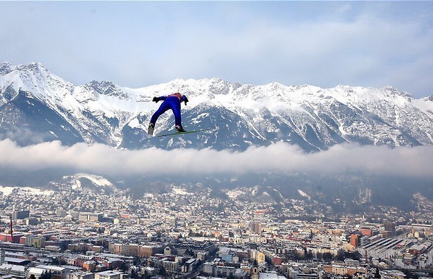 Vliegen over Innsbruck