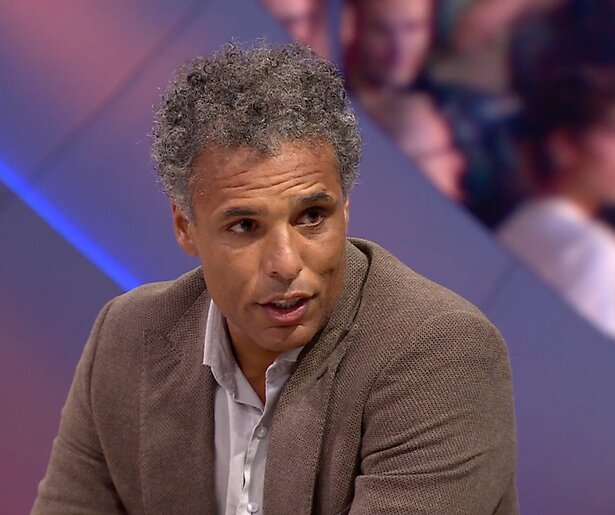 Pierre van Hooijdonk voorlopig geen tafelgast bij Studio Voetbal