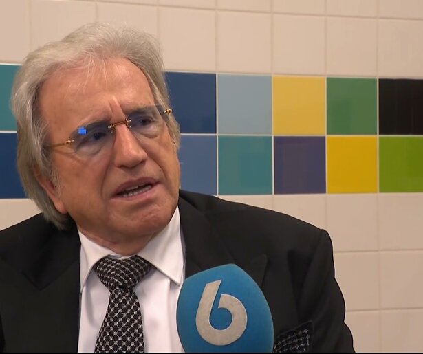 Zanger Lee Towers haalt uit naar Vandaag Inside-mannen: 'Buitengewoon respectloos'