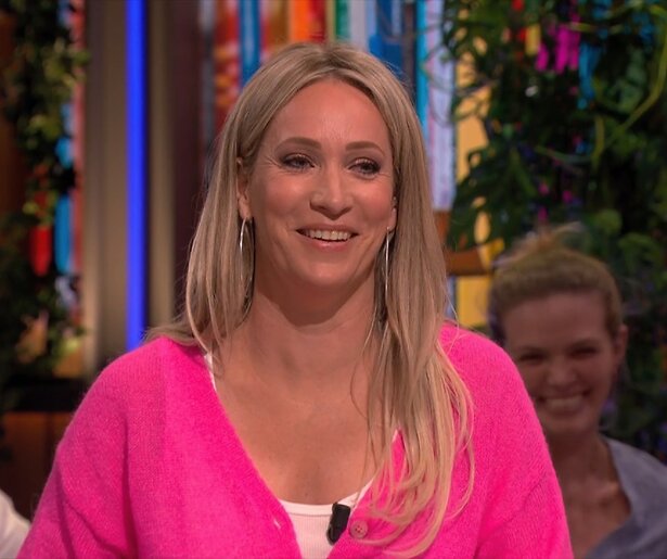 De TV van gisteren: Laatste aflevering De Oranjezondag trekt meer dan 800.000 kijkers