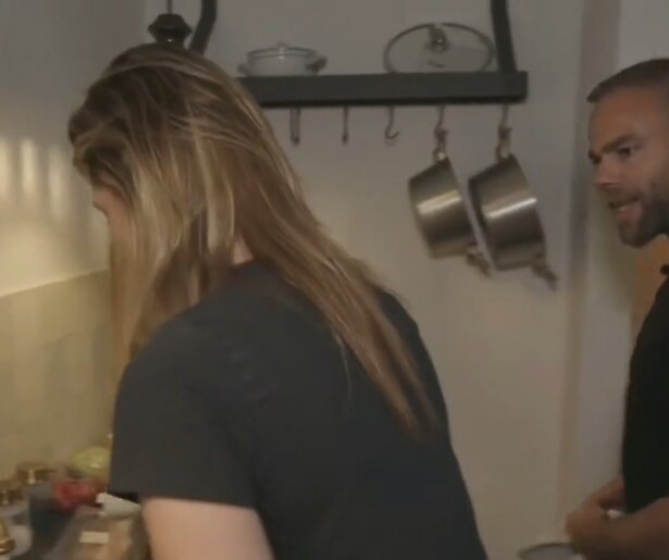 Greetje van Urk! deelt eerste beelden met nieuwe vriend