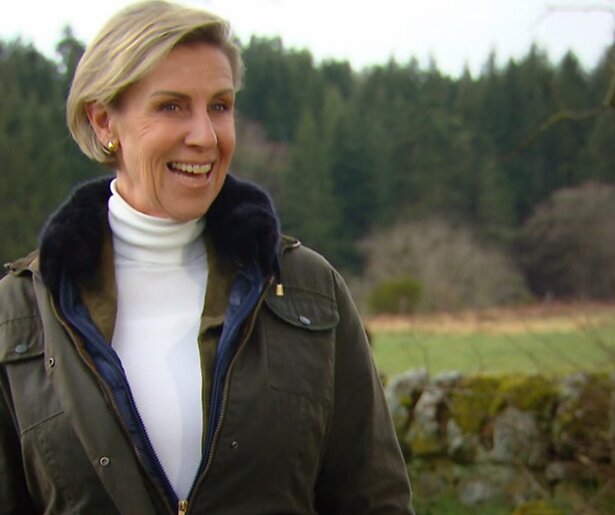 B&B Vol Liefde-Els hint op eigen boek