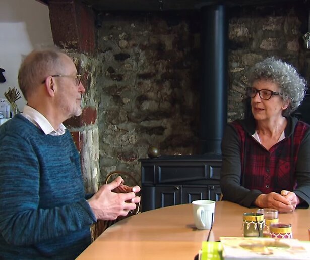 De TV van gisteren: Kijkers niet te spreken over Anja's aanpak bij vertrek van Jan