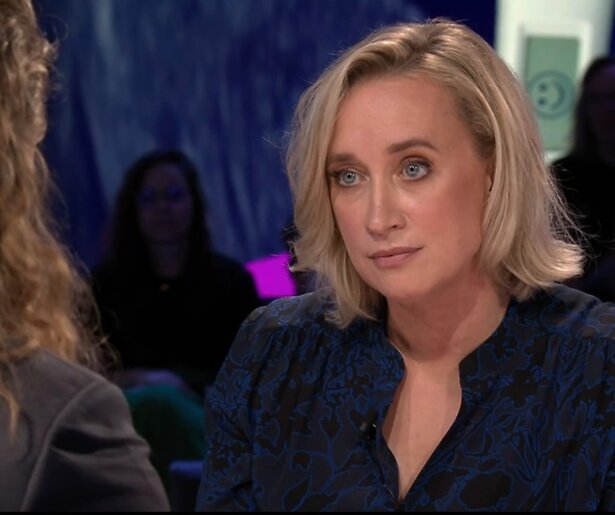 Eva Jinek botst met talkshowgast Jonathan Meijer