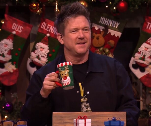 Zien: de eerste beelden van De Top 4000 Muziekquiz met Johnny de Mol