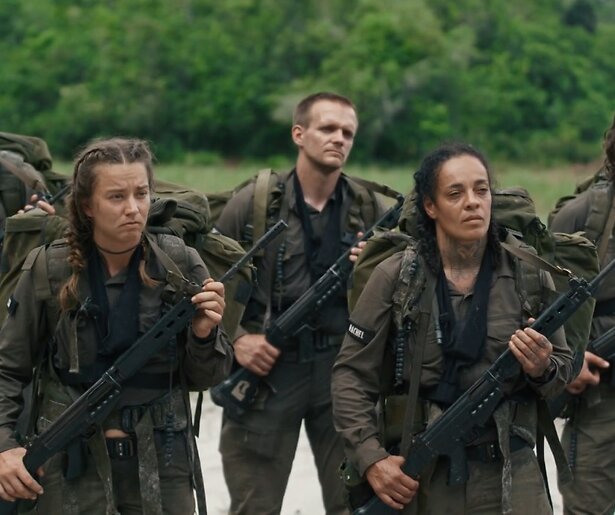 De TV van gisteren: Kijkers vol lof over de vrouwen in Kamp van Koningsbrugge