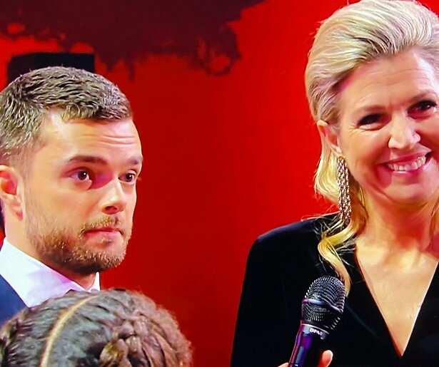 De TV van gisteren: koningin Máxima steelt de show bij Kerst Muziekgala 