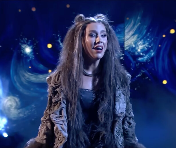 Kippenvel: Kimberly Fransens schittert met musical-klassieker in Stars On Stage