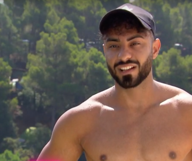 Videosnack: Romy en Ali hebben de grootste lol in De Villa 