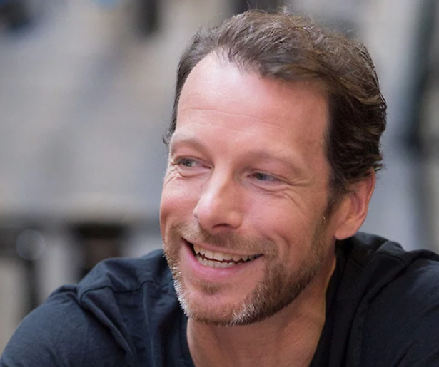 De TV van gisteren: Veel complimenten voor Uit het Leven 2019