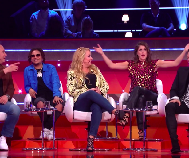 Marieke Elsinga maakt hilarische songtekstblunder in I Can See Your Voice