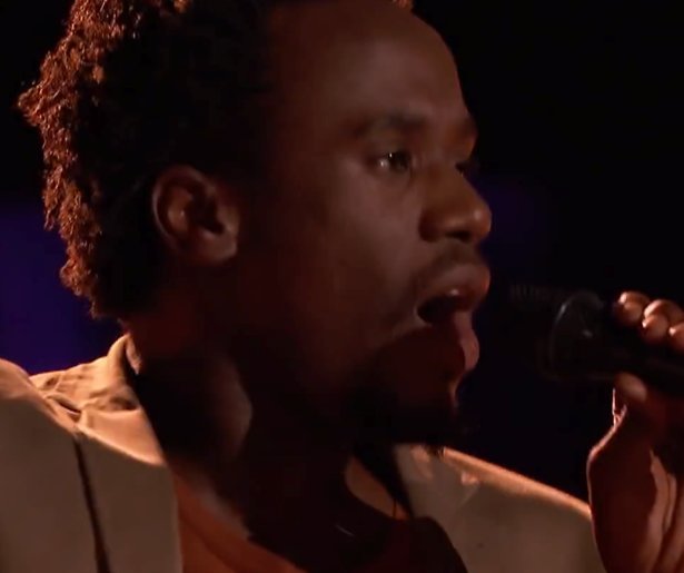 Amerikaanse deelnemer van The Voice pleegt zelfmoord