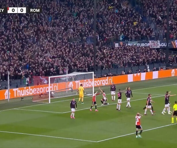 De TV van gisteren: meer dan 1,1 miljoen kijkers zien knappe zege van Feyenoord op AS Roma