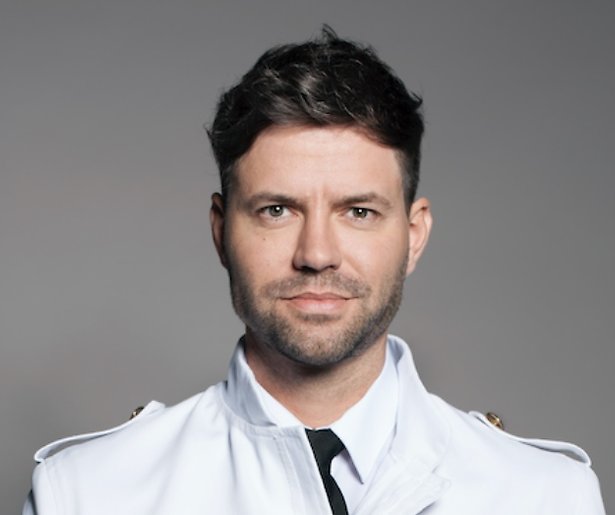 Simon Keizer maakt eerste deelnemer For One Night Only bekend