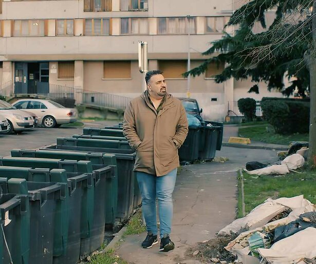Sinan Can verbleef een jaar lang in Europese buitenwijken voor nieuw tv-programma