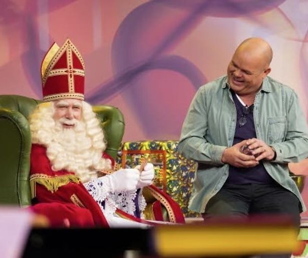 Kijktip: geen Zwarte Piet vanavond bij Sint & De Leeuw?