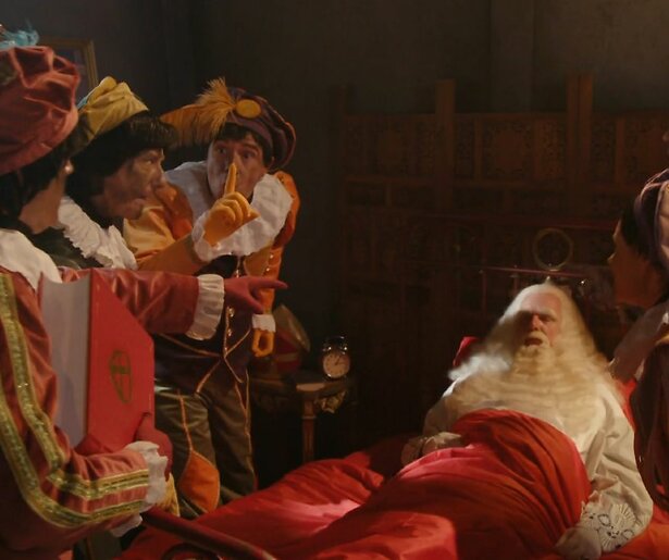 Gisteren in Het Sinterklaasjournaal: Burgemeester is foetsie en hoe ziek is Sinterklaas?