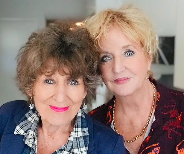 Hedy d'Ancona haalt herinneringen op aan jong overleden vader