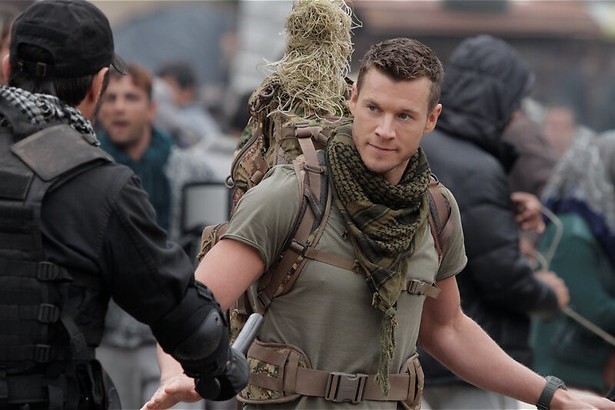 Tom Berenger geeft het stokje door