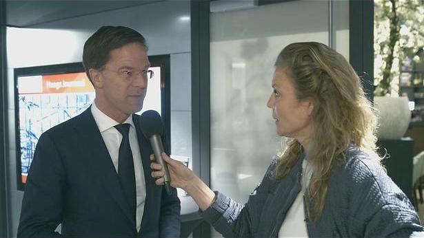 Slaapyoga voor Sophie Hilbrand in de mentale kreukels