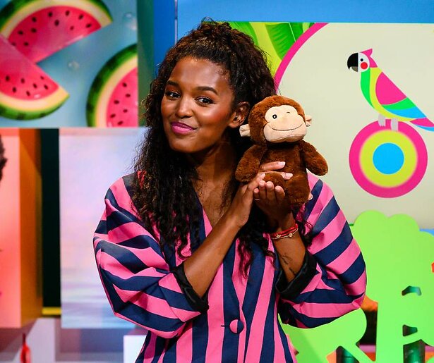 Hugo Kennis en Kim-Lian van der Meij te zien in Waku Waku