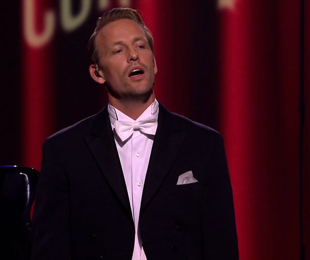 Michel Mulder vertelt in Stars On Stage over tumor in hoofd