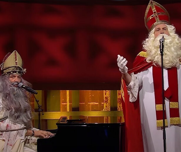 De TV van gisteren: kijkers gieren om duet Sunneklaas en Sinterklaas in Even Tot Hier